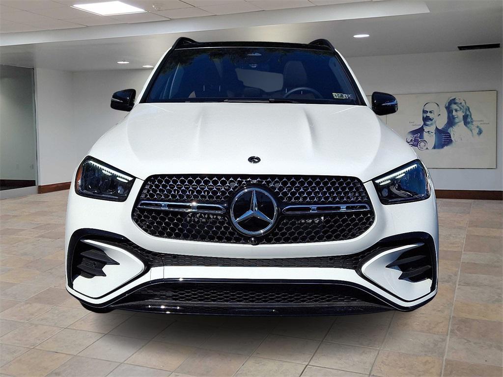 new 2025 Mercedes-Benz GLE 450 car, priced at $82,100