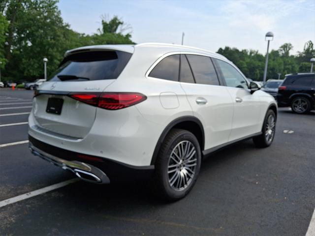new 2025 Mercedes-Benz GLC 300 car, priced at $57,170