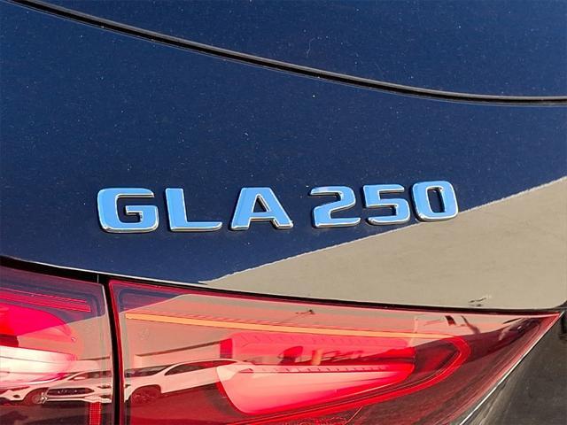 new 2025 Mercedes-Benz GLA 250 car, priced at $49,370