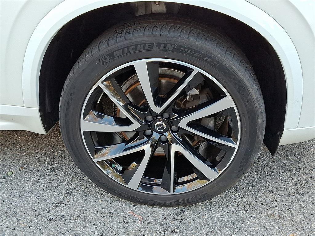 used 2020 Volvo XC90 car, priced at $27,981