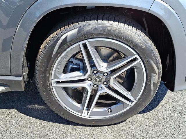 new 2025 Mercedes-Benz GLS 450 car, priced at $96,185