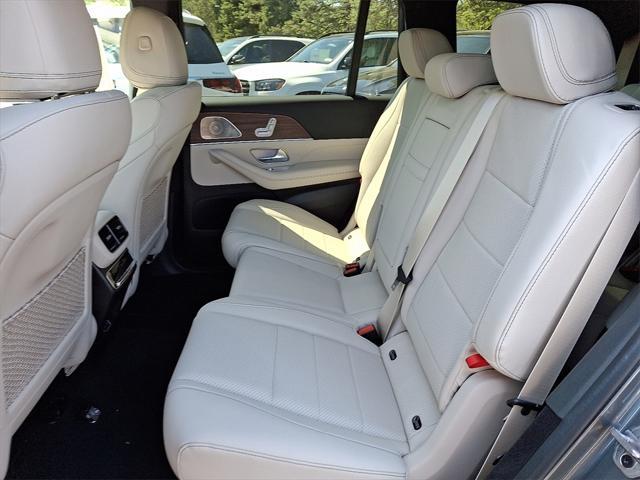 new 2025 Mercedes-Benz GLS 450 car, priced at $96,185