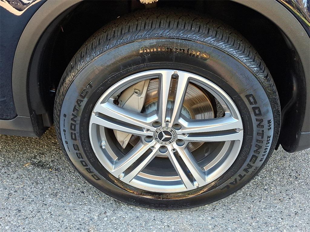 used 2022 Mercedes-Benz GLC 300 car, priced at $33,481