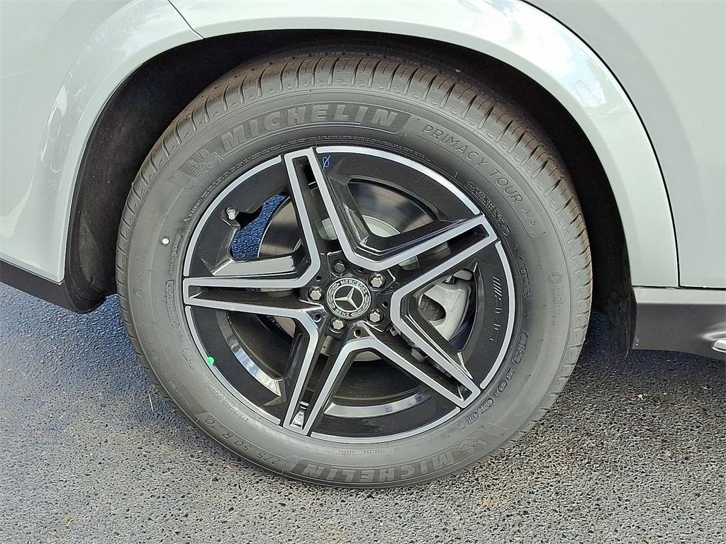 new 2026 Mercedes-Benz GLE 450 car, priced at $92,160