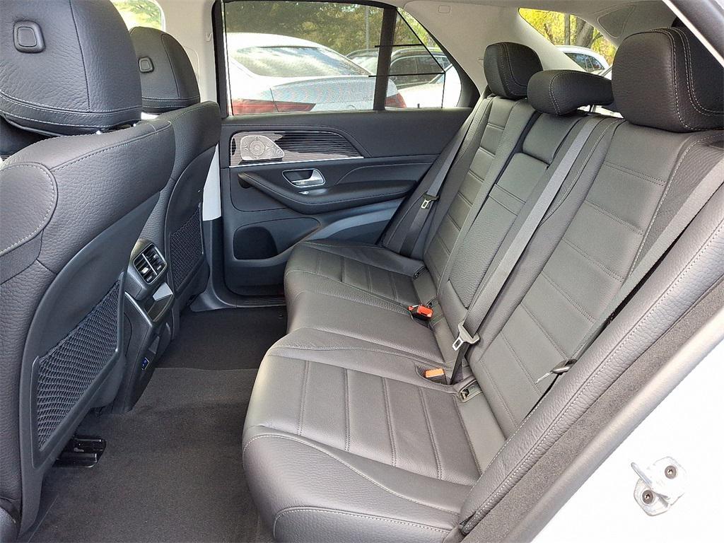 new 2026 Mercedes-Benz GLE 450 car, priced at $92,160