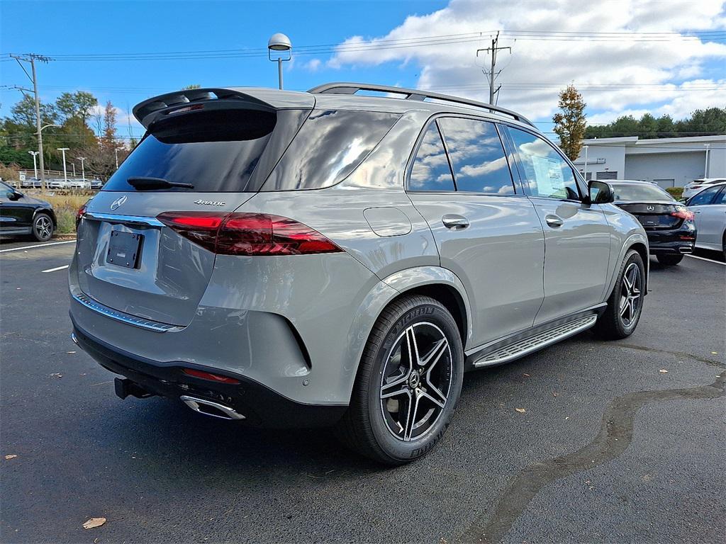new 2026 Mercedes-Benz GLE 450 car, priced at $92,160