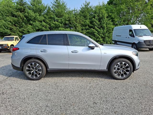 new 2025 Mercedes-Benz GLC 350e car, priced at $64,870