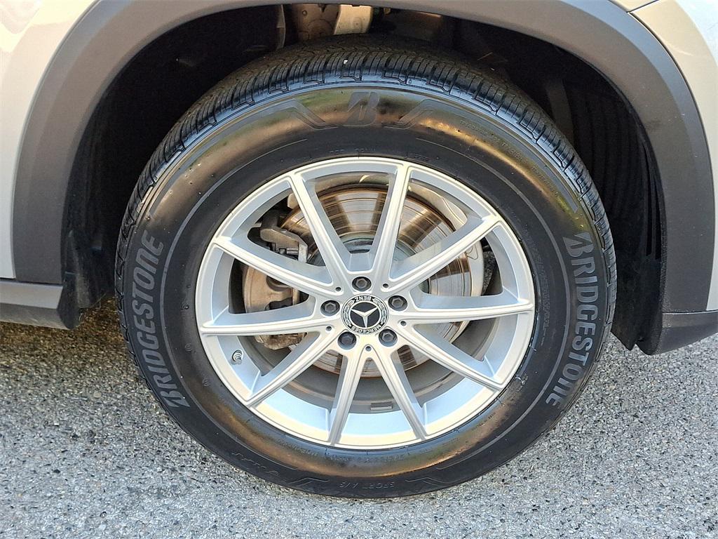 used 2024 Mercedes-Benz GLE 350 car, priced at $61,481