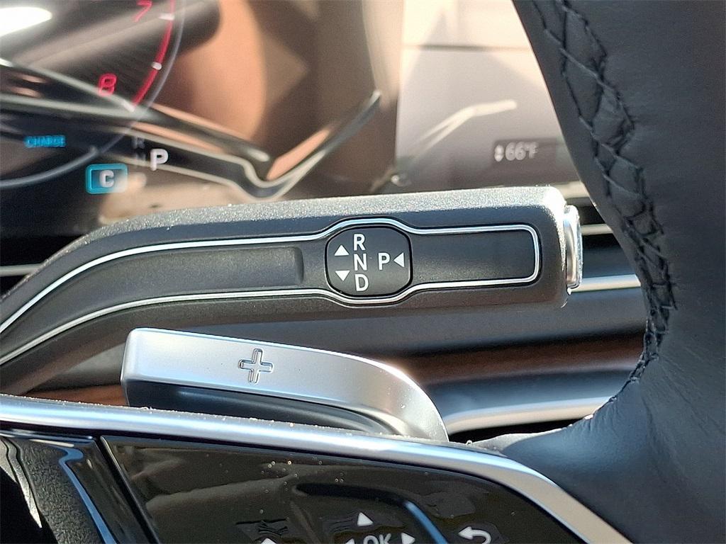 new 2026 Mercedes-Benz GLS 450 car, priced at $92,330