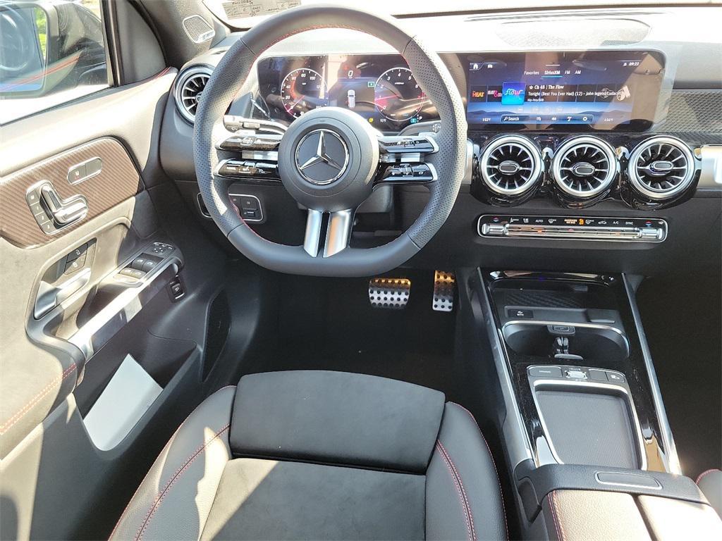 used 2024 Mercedes-Benz GLB 250 car, priced at $40,981