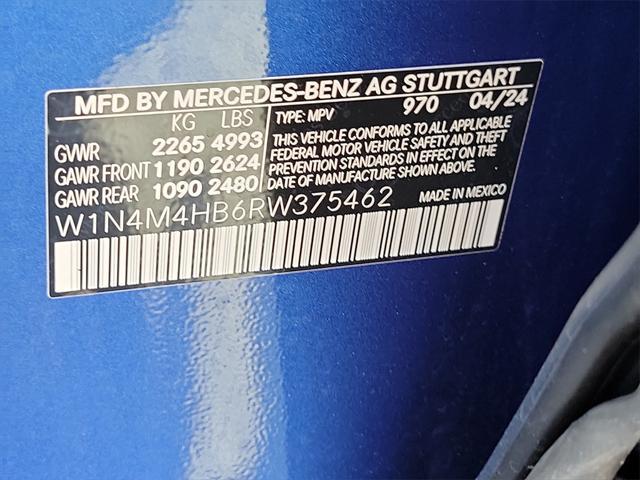 new 2024 Mercedes-Benz GLB 250 car, priced at $55,075