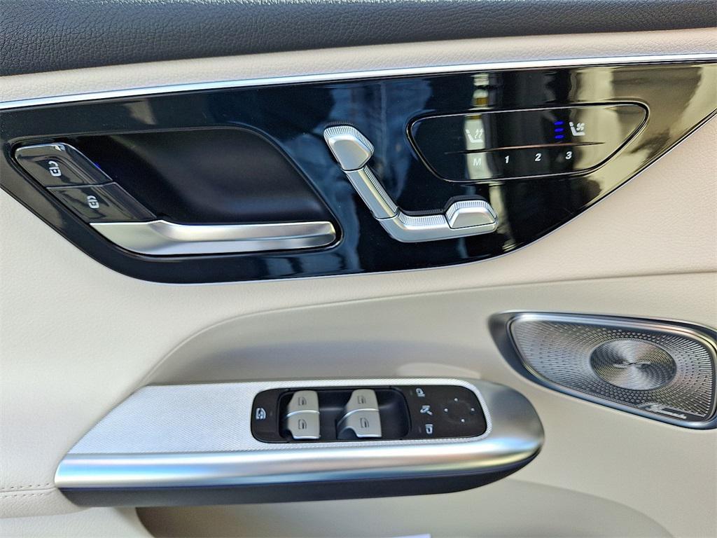 new 2026 Mercedes-Benz GLC 300 car, priced at $58,685