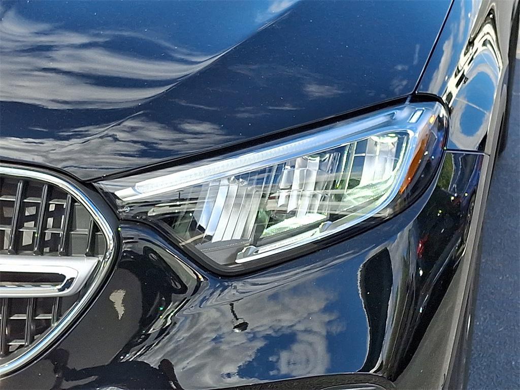 new 2026 Mercedes-Benz GLC 300 car, priced at $58,685