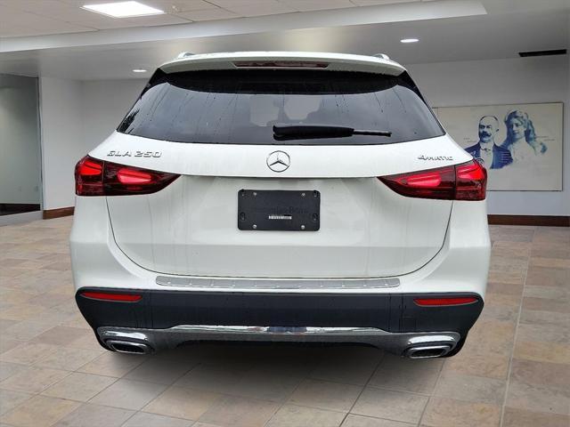 new 2025 Mercedes-Benz GLA 250 car, priced at $44,250