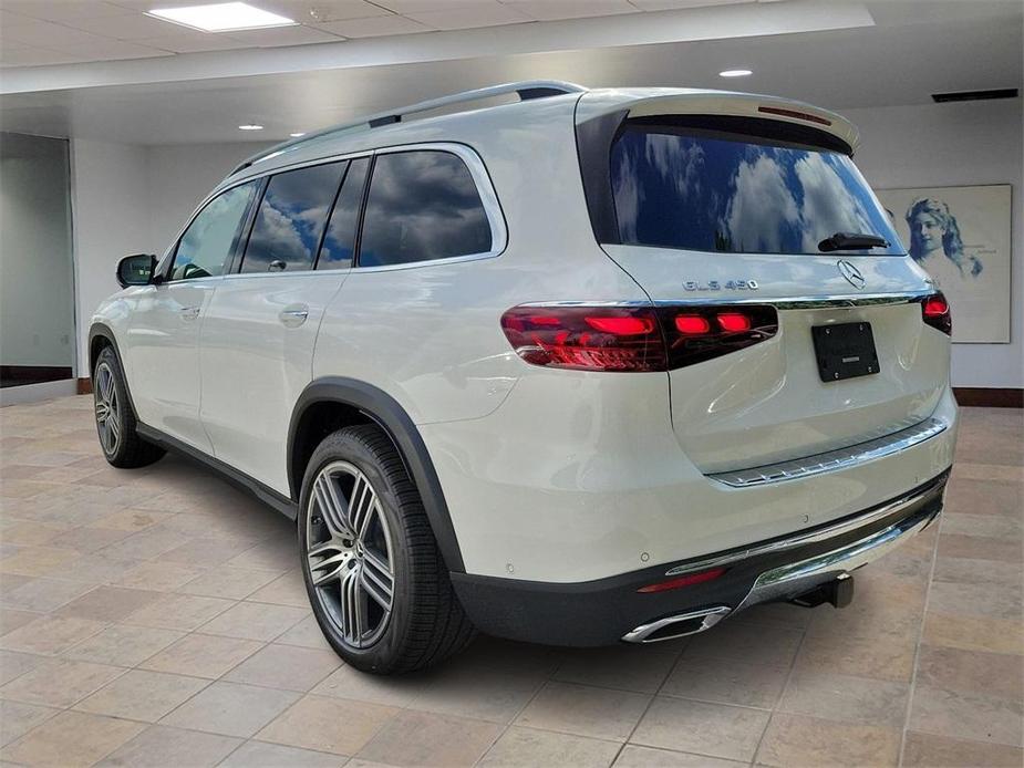 new 2024 Mercedes-Benz GLS 450 car, priced at $89,575