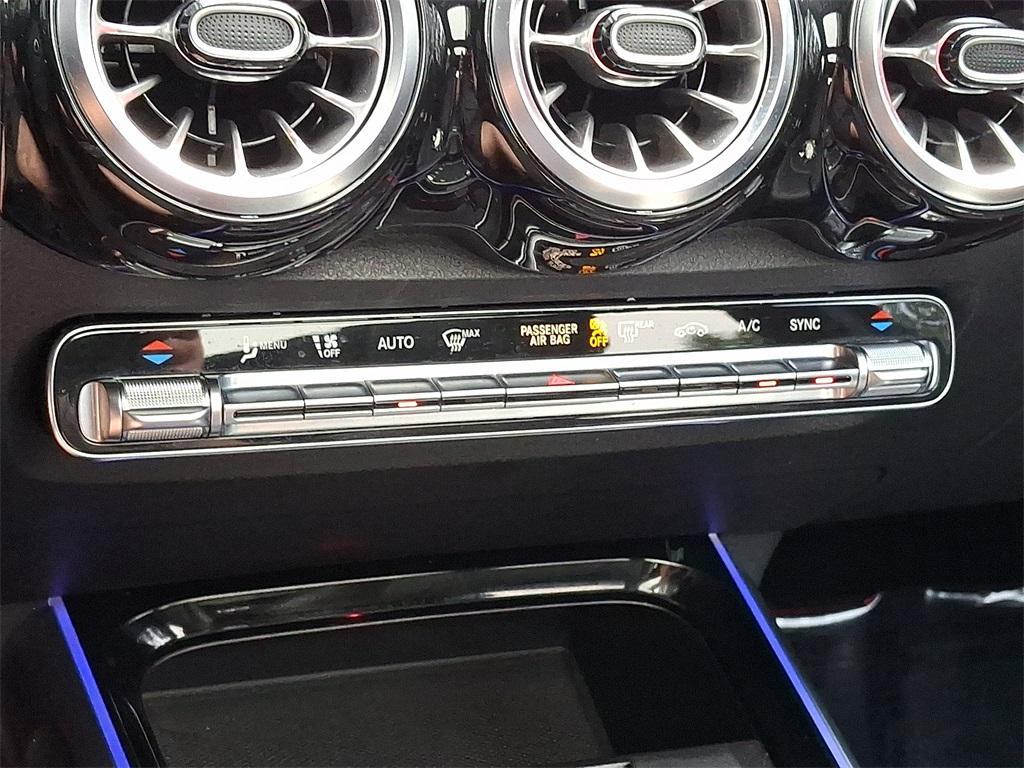 used 2022 Mercedes-Benz GLB 250 car, priced at $29,981