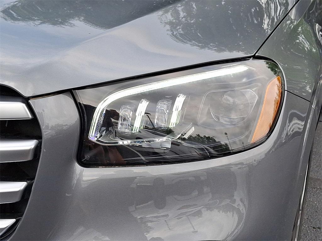 new 2025 Mercedes-Benz GLS 450 car, priced at $96,495