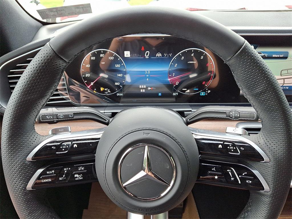 new 2025 Mercedes-Benz GLS 450 car, priced at $96,495