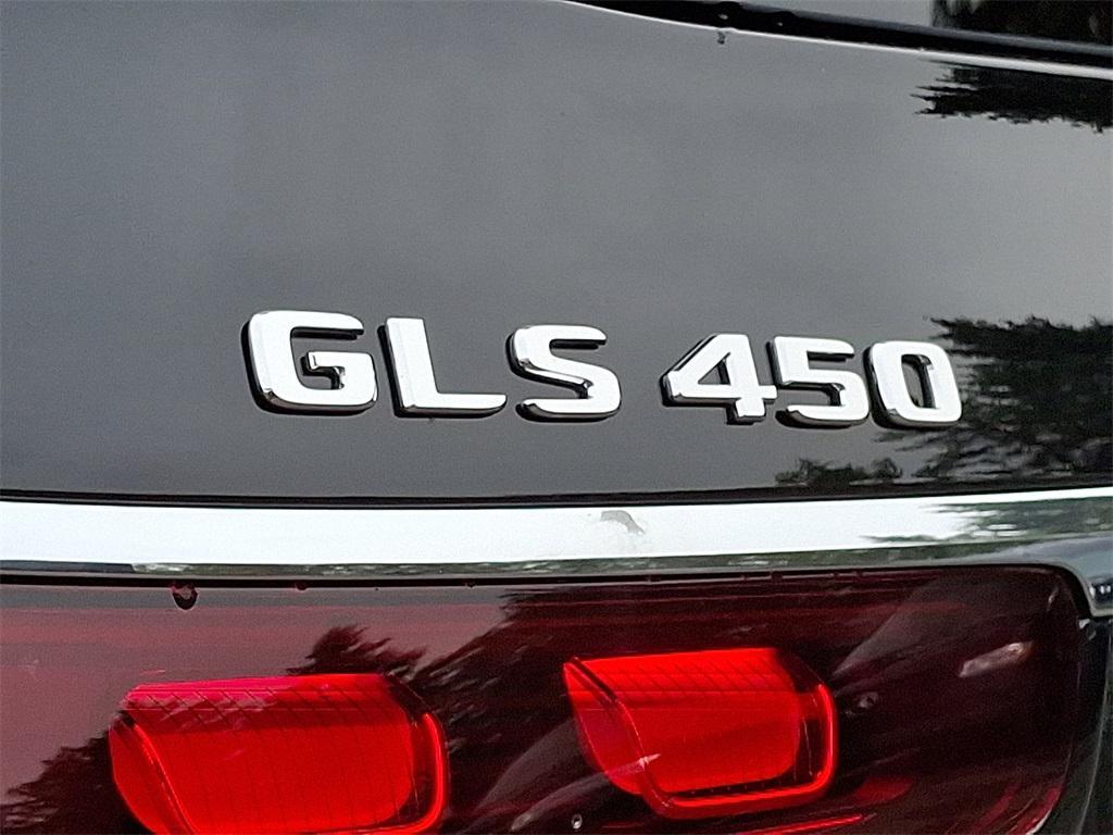 new 2026 Mercedes-Benz GLS 450 car, priced at $101,840