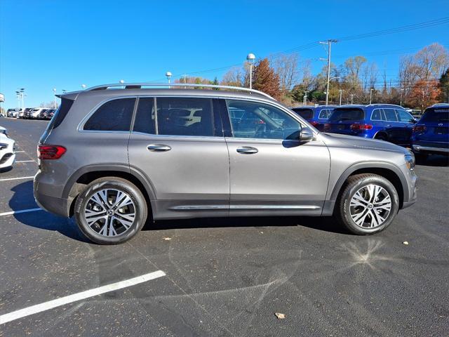 new 2025 Mercedes-Benz GLB 250 car, priced at $53,345