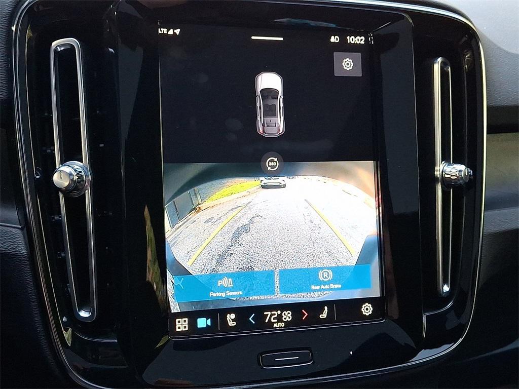 used 2022 Volvo C40 Recharge Pure Electric car, priced at $22,281