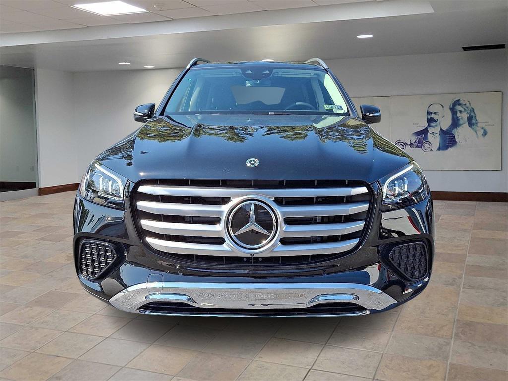 new 2026 Mercedes-Benz GLS 450 car, priced at $93,615