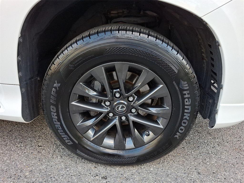 used 2020 Lexus GX 460 car, priced at $37,781