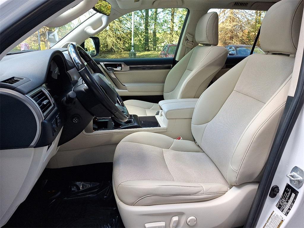 used 2020 Lexus GX 460 car, priced at $37,781