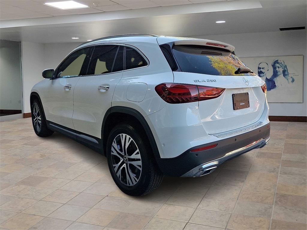 used 2025 Mercedes-Benz GLA 250 car, priced at $42,881