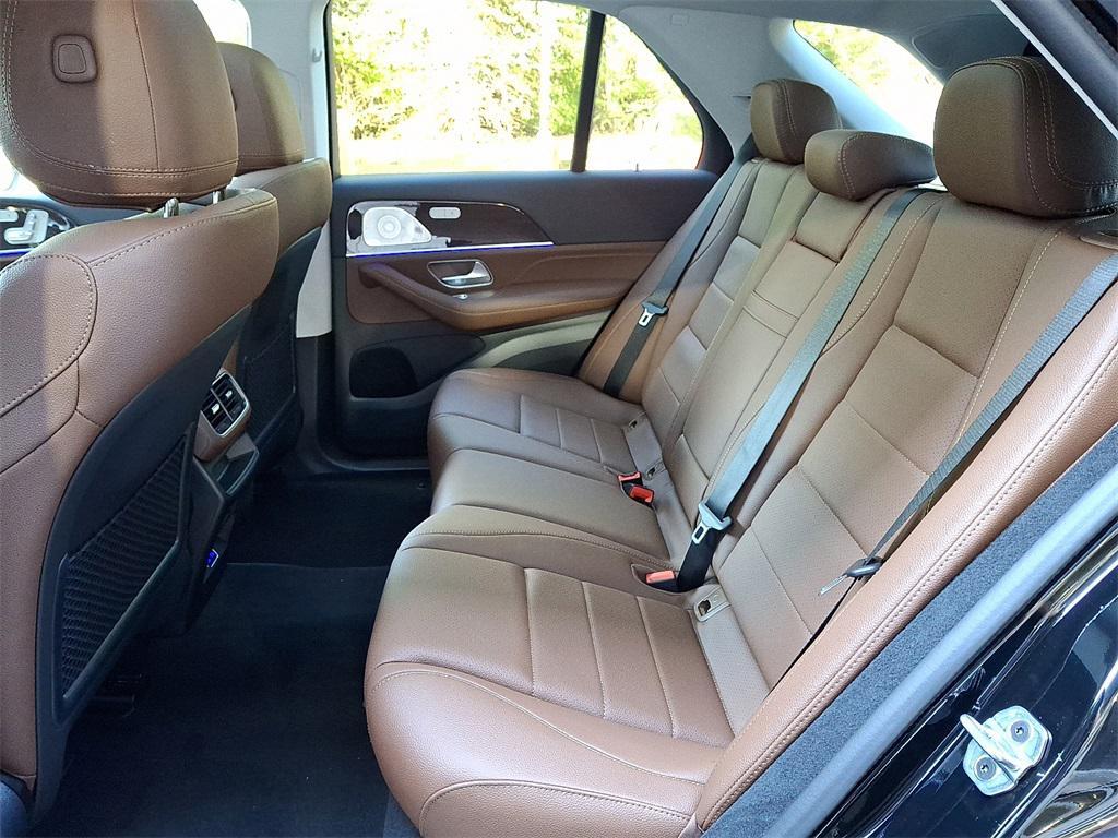 new 2026 Mercedes-Benz GLE 450 car, priced at $82,440