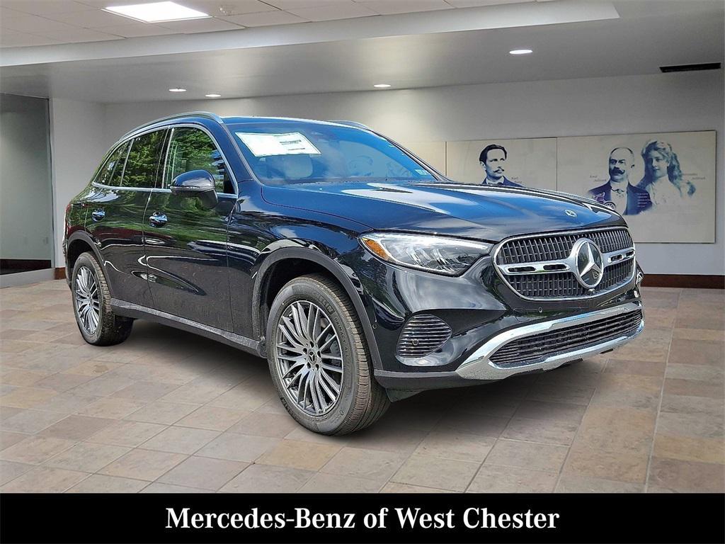 new 2025 Mercedes-Benz GLC 300 car, priced at $57,770
