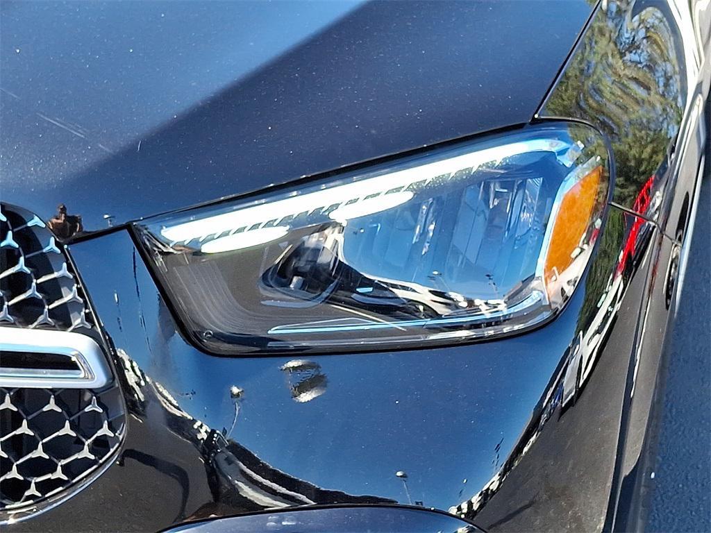 new 2026 Mercedes-Benz GLE 450 car, priced at $82,440