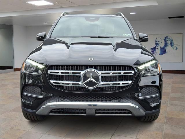 new 2025 Mercedes-Benz GLE 450 car, priced at $78,430