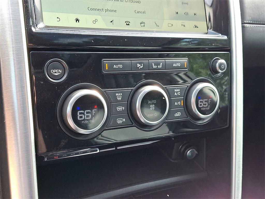 used 2018 Land Rover Discovery car, priced at $19,981