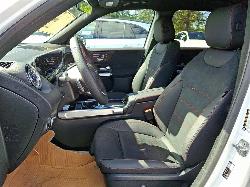 new 2026 Mercedes-Benz GLB 250 car, priced at $57,755