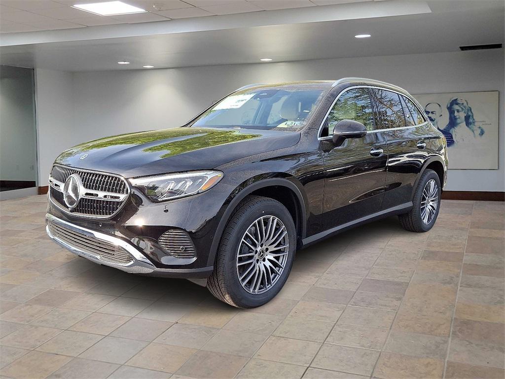 new 2025 Mercedes-Benz GLC 300 car, priced at $57,670