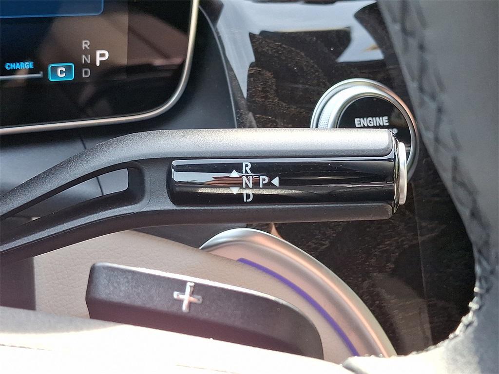 new 2025 Mercedes-Benz GLC 300 car, priced at $57,670