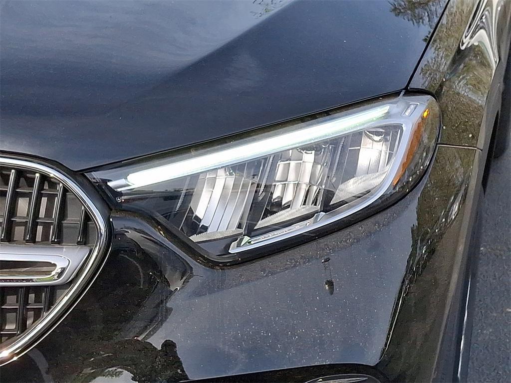 new 2025 Mercedes-Benz GLC 300 car, priced at $57,670