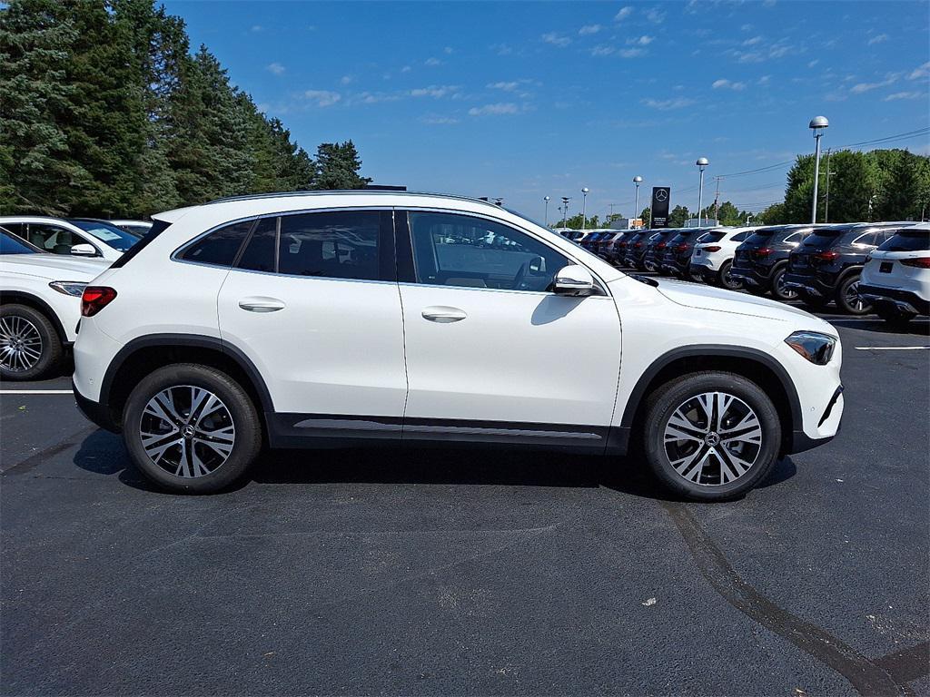 new 2026 Mercedes-Benz GLA 250 car, priced at $49,395
