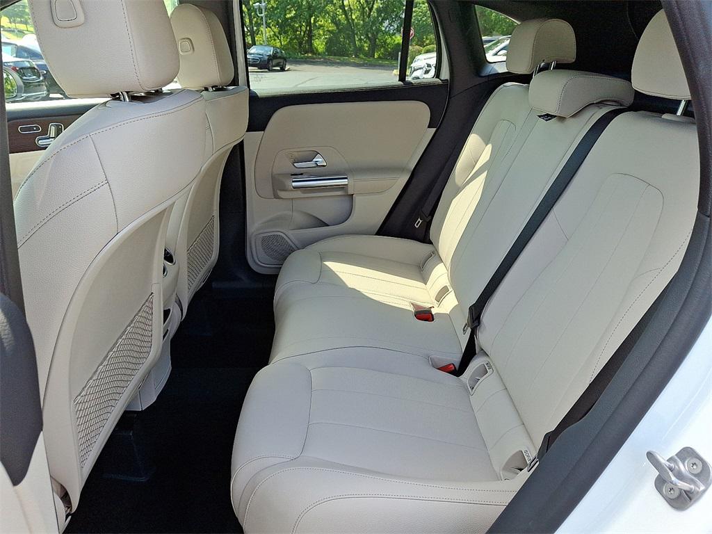 new 2026 Mercedes-Benz GLA 250 car, priced at $49,395