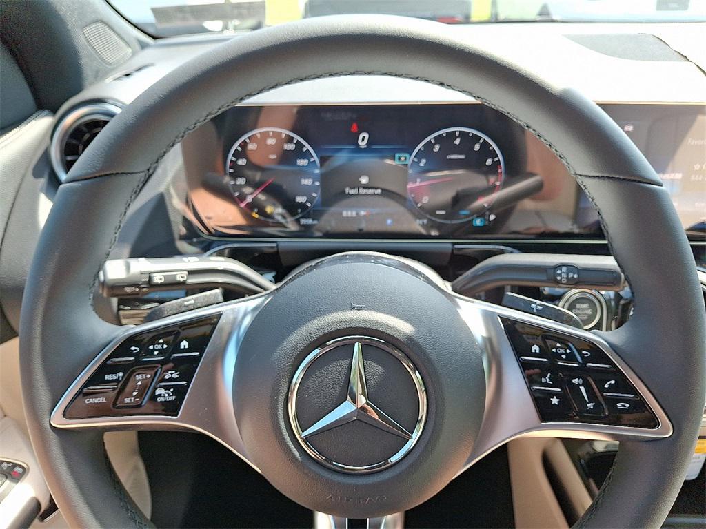 new 2026 Mercedes-Benz GLA 250 car, priced at $49,395