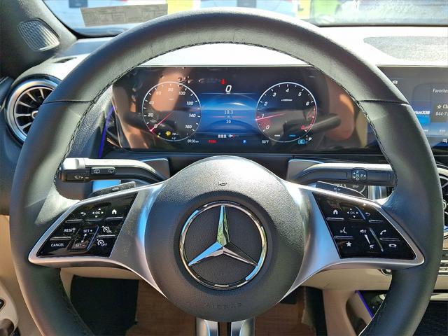 new 2025 Mercedes-Benz GLB 250 car, priced at $52,425