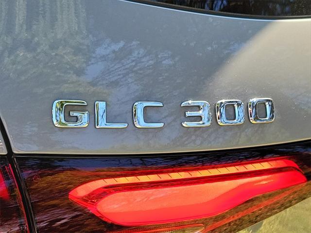 new 2025 Mercedes-Benz GLC 300 car, priced at $64,390