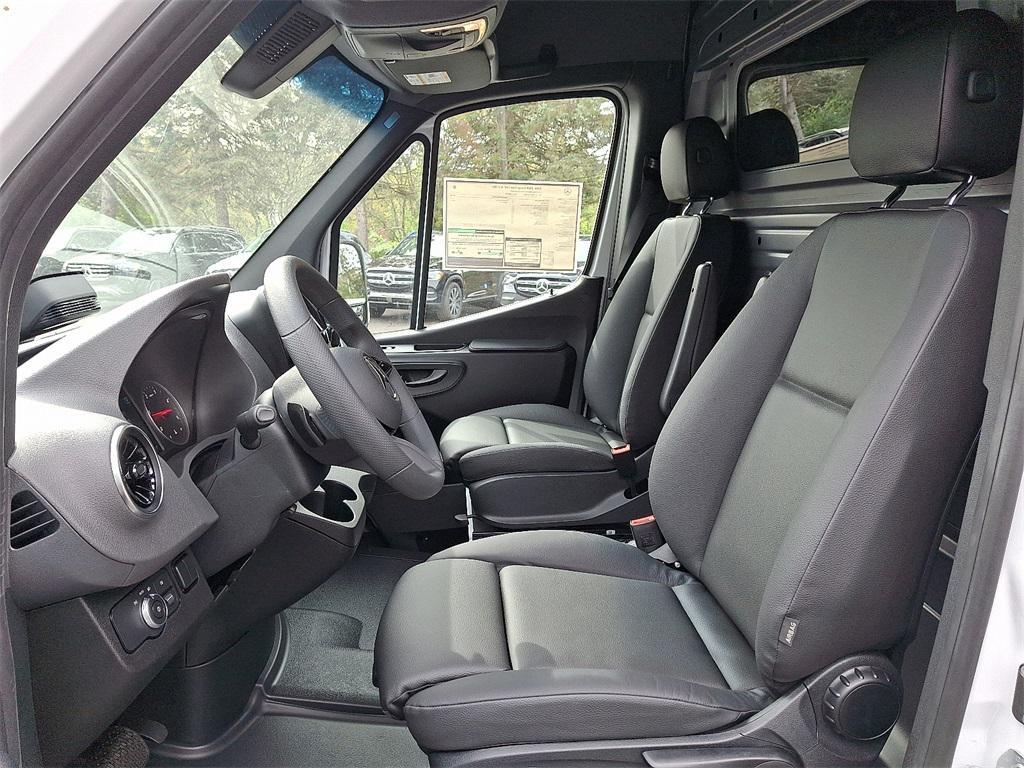new 2026 Mercedes-Benz Sprinter 2500 car, priced at $65,661