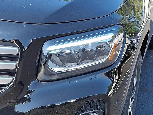 new 2025 Mercedes-Benz GLB 250 car, priced at $51,225
