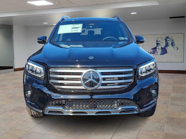 new 2025 Mercedes-Benz GLB 250 car, priced at $51,060