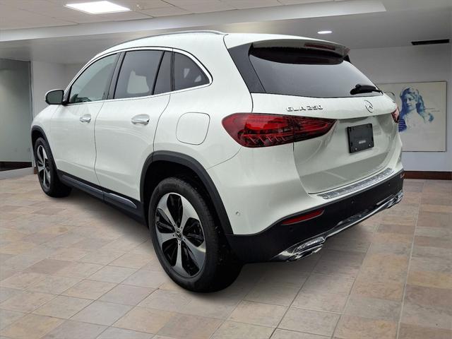 new 2025 Mercedes-Benz GLA 250 car, priced at $49,350