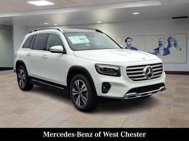 new 2025 Mercedes-Benz GLB 250 car, priced at $52,295