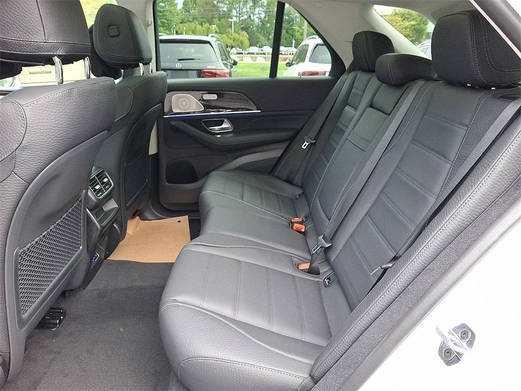 new 2026 Mercedes-Benz GLE 450 car, priced at $88,810