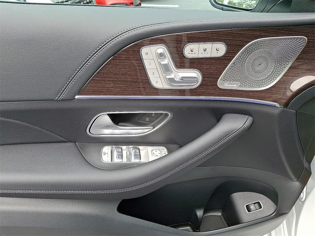 new 2026 Mercedes-Benz GLE 450 car, priced at $88,810